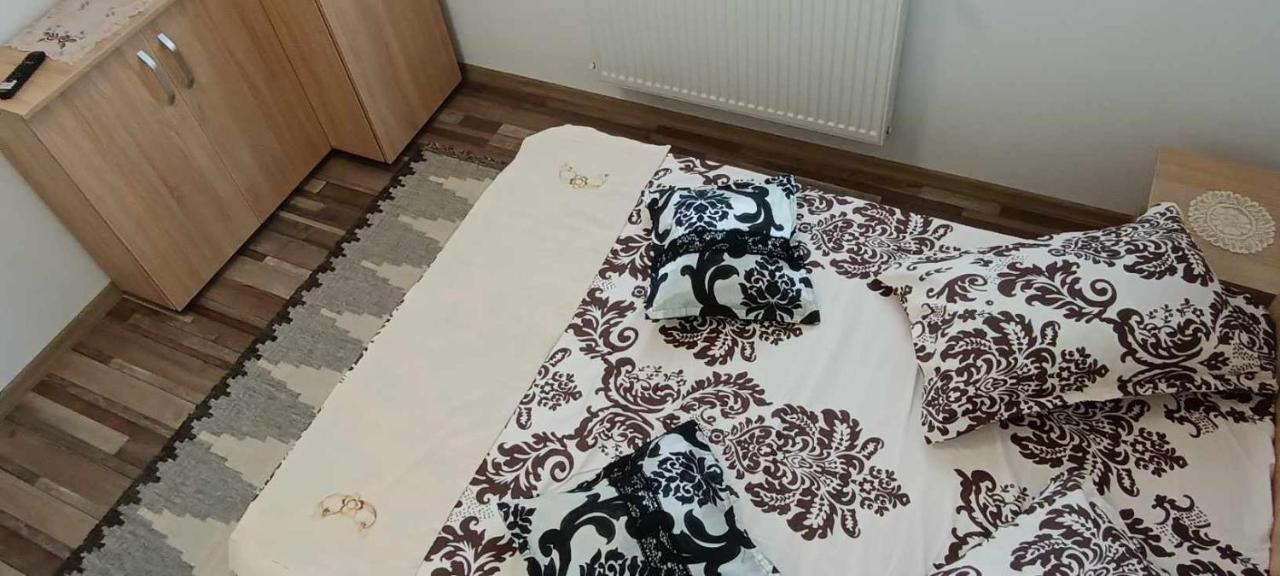 Casuta Din Livada Villa Moisei Luaran gambar
