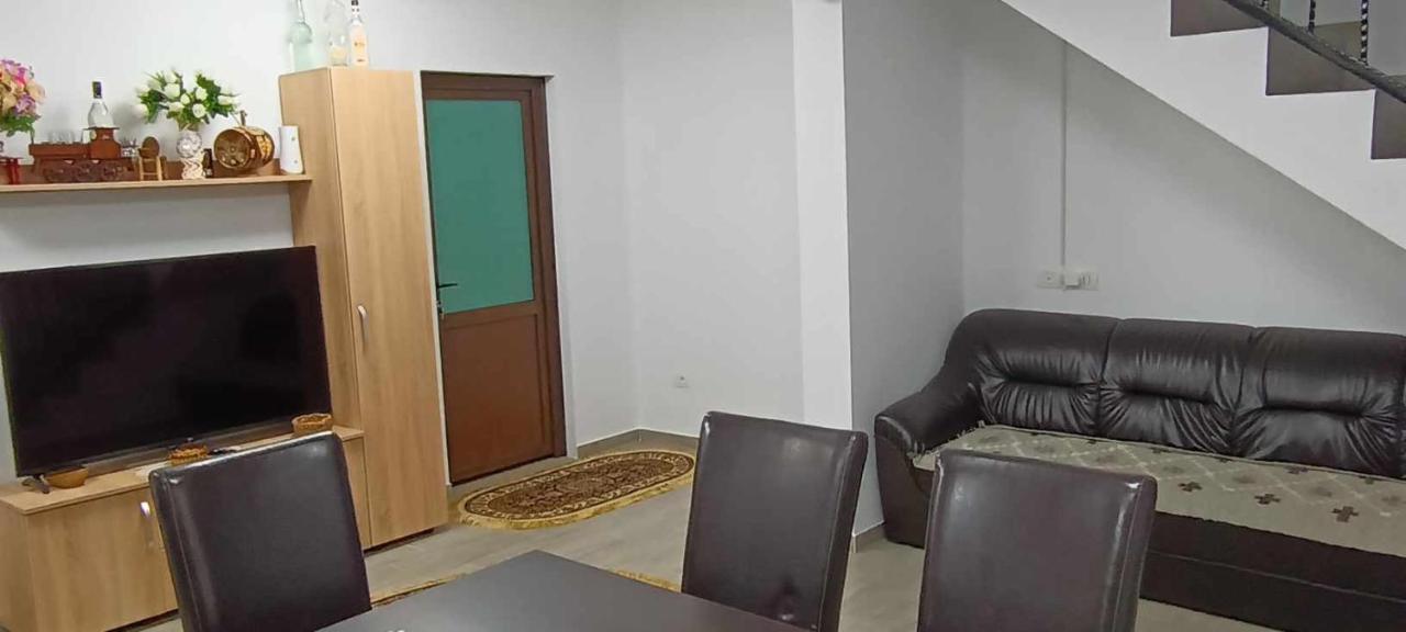 Casuta Din Livada Villa Moisei Luaran gambar