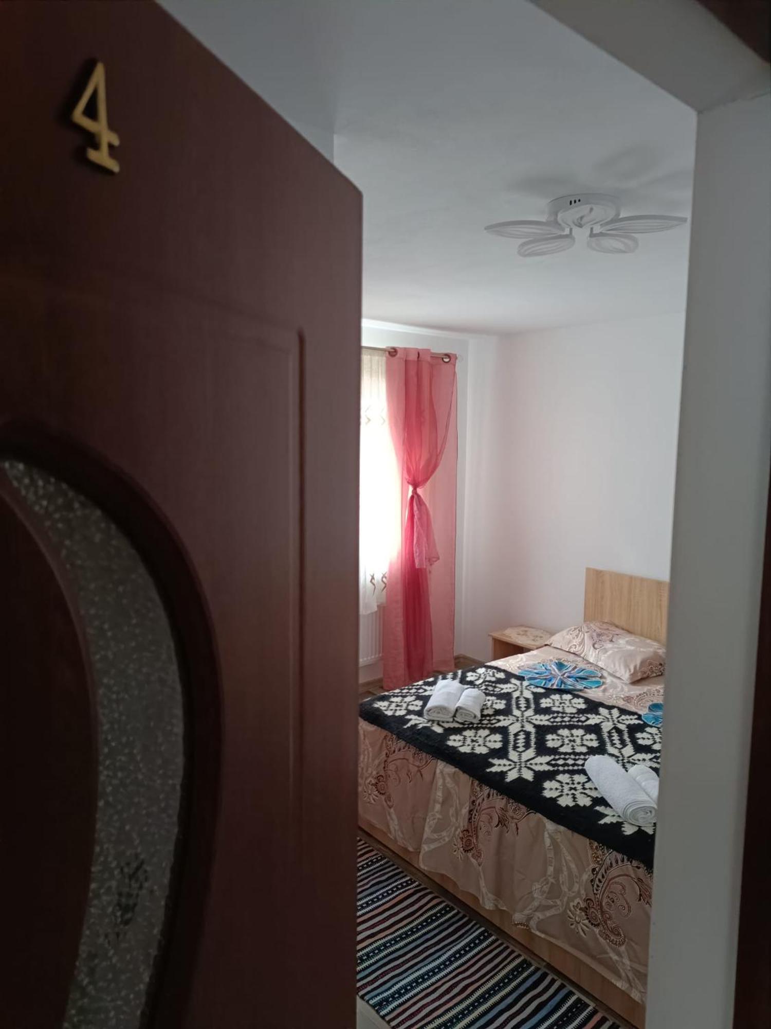 Casuta Din Livada Villa Moisei Luaran gambar